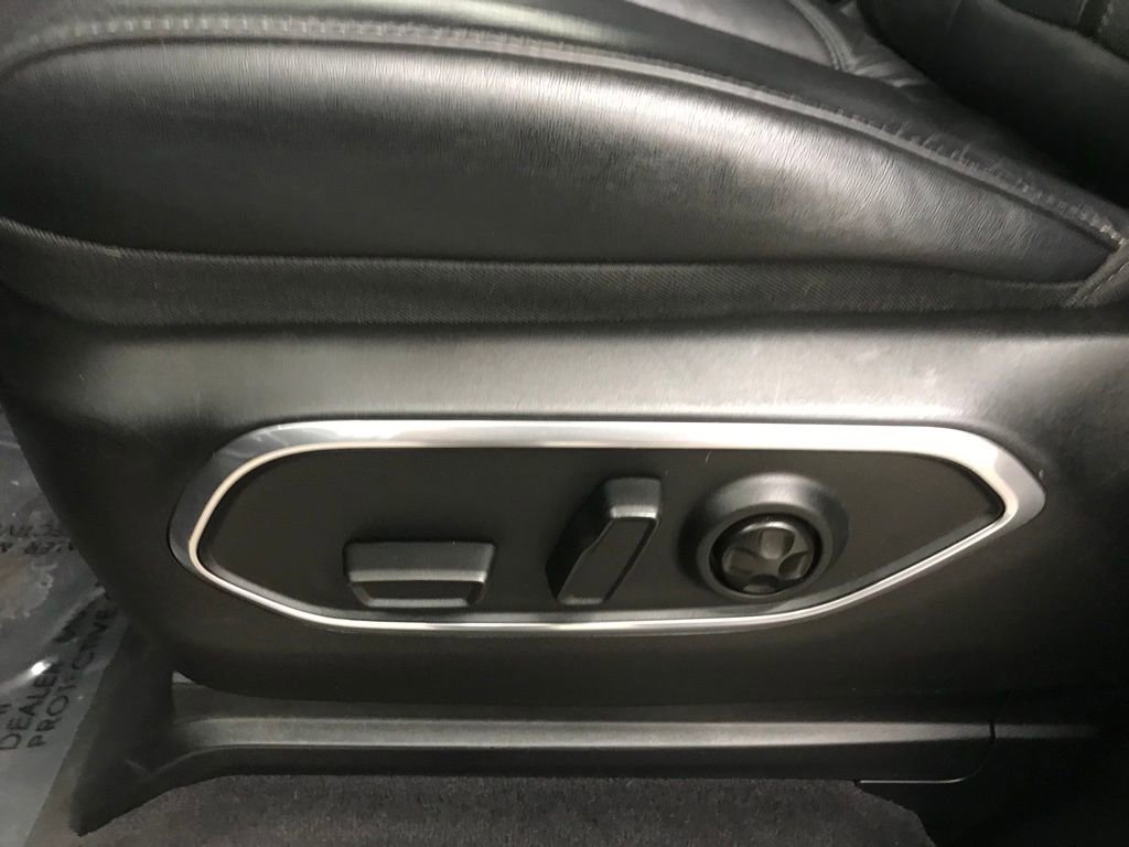 Used 2024 Jeep Wagoneer Series II image 13