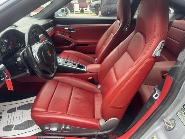 Used 2016 Porsche 911 Turbo image 18