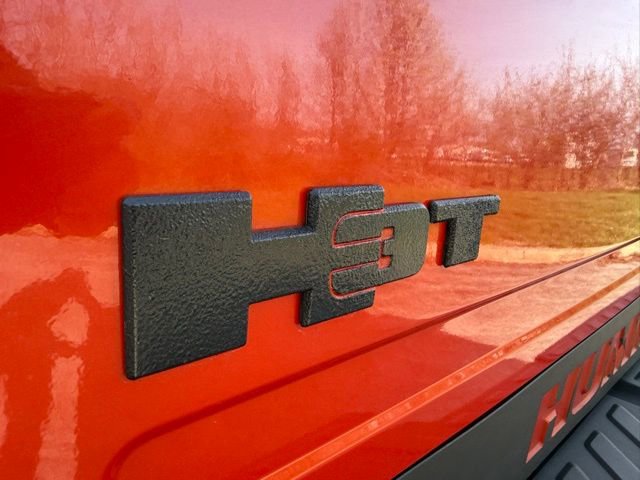 Used 2009 HUMMER H3T Alpha image 5