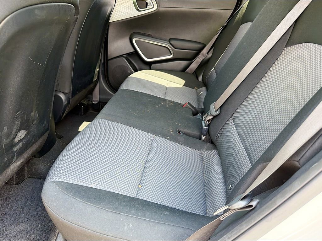 Used 2022 Kia Soul LX FWD image 24