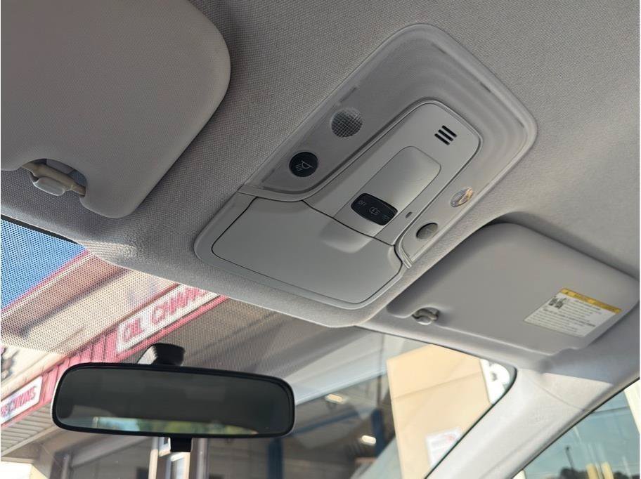 Used 2016 Toyota Prius Two FWD image 17