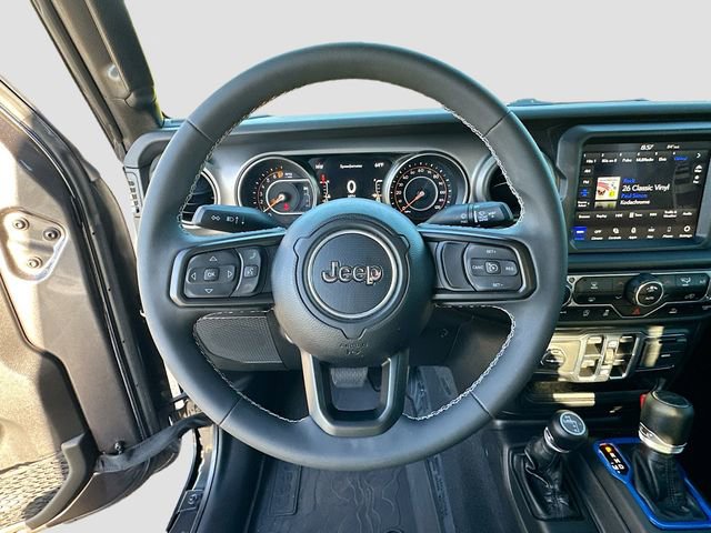 Used 2023 Jeep Gladiator Sport S image 11