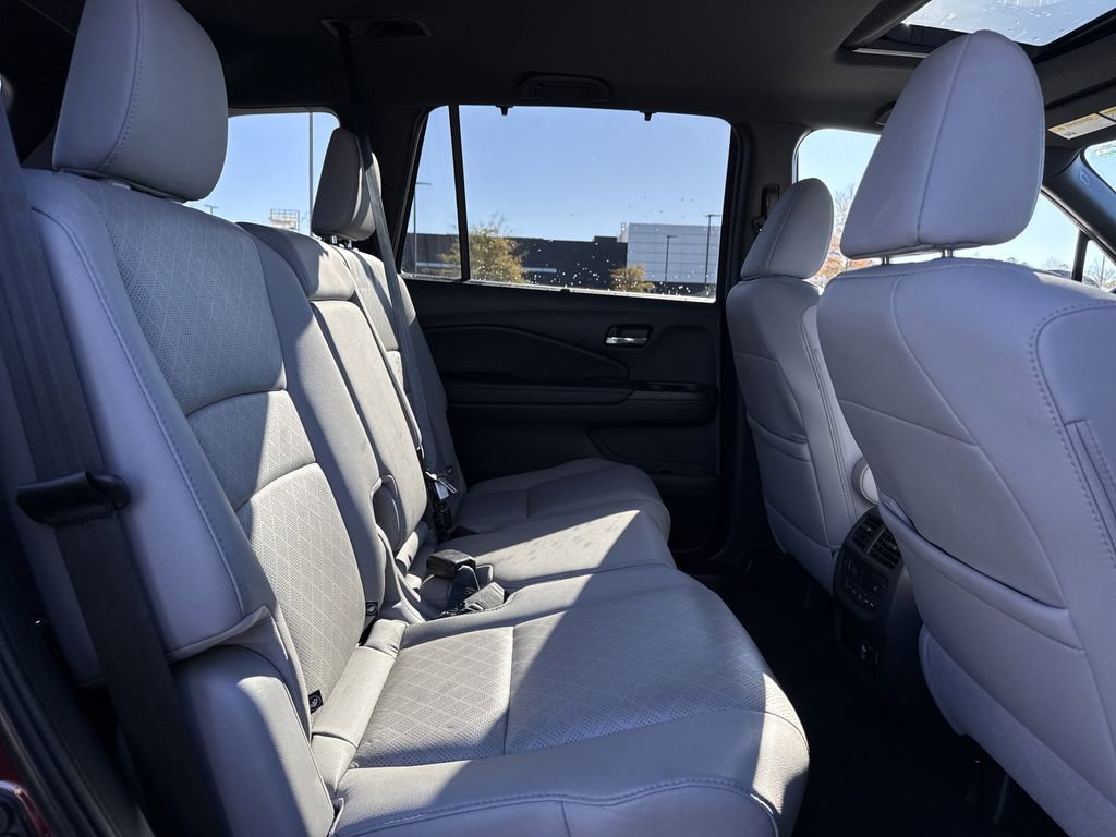 Used 2020 Honda Passport Elite image 17