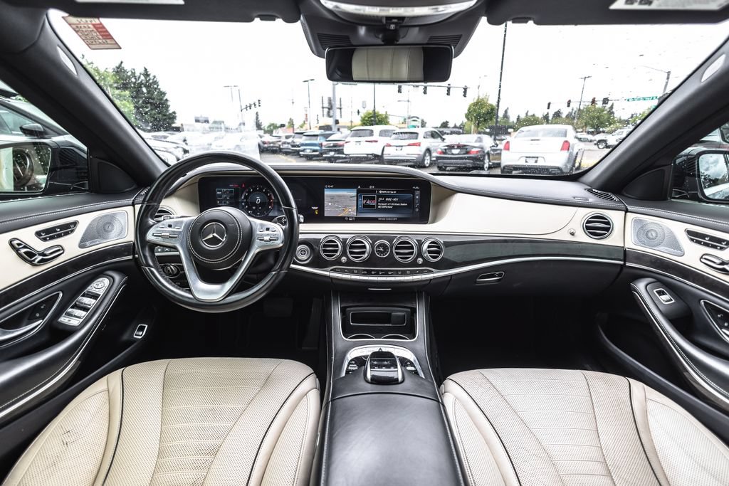Used 2020 Mercedes-Benz S 560 Sedan image 26