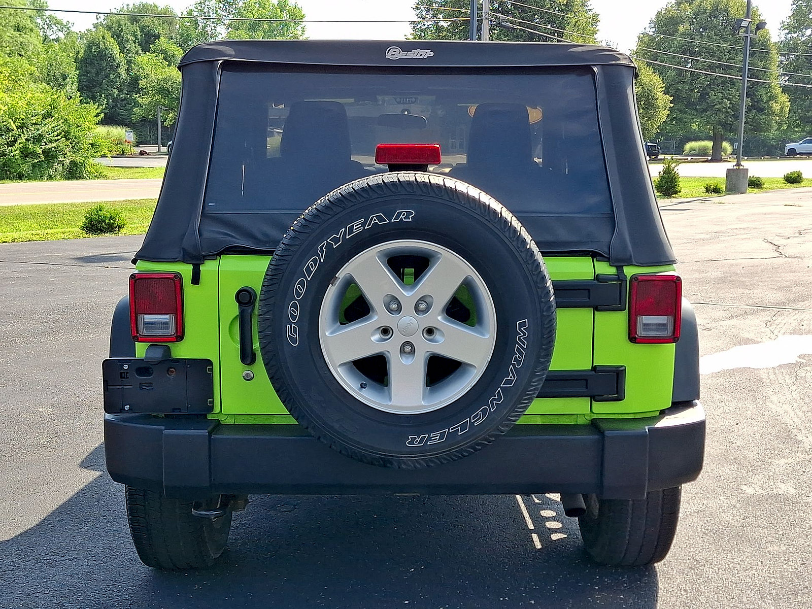 Used 2012 Jeep Wrangler Sport AWD/4WD image 21