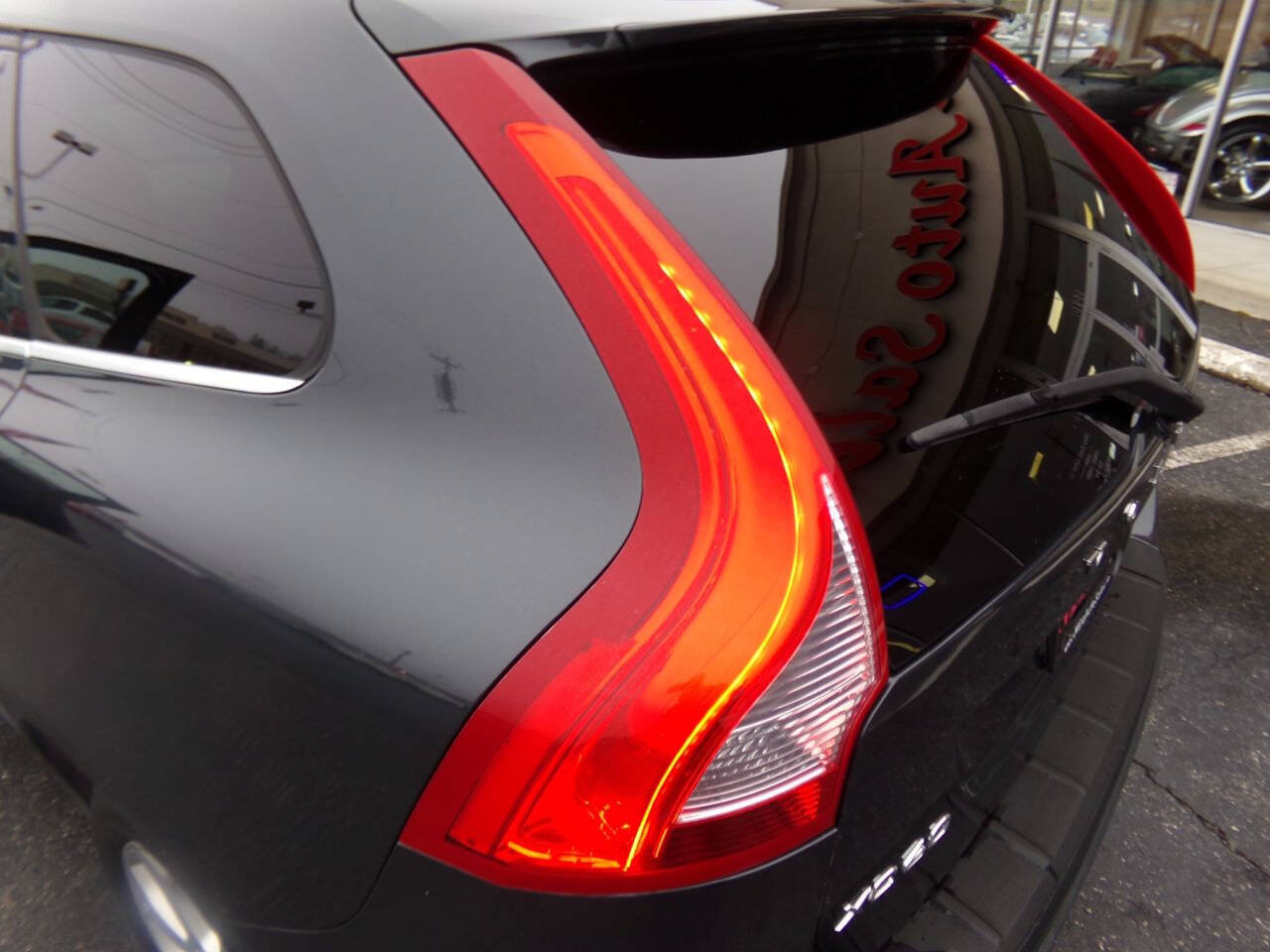 Used 2013 Volvo XC60 3.2 FWD image 39