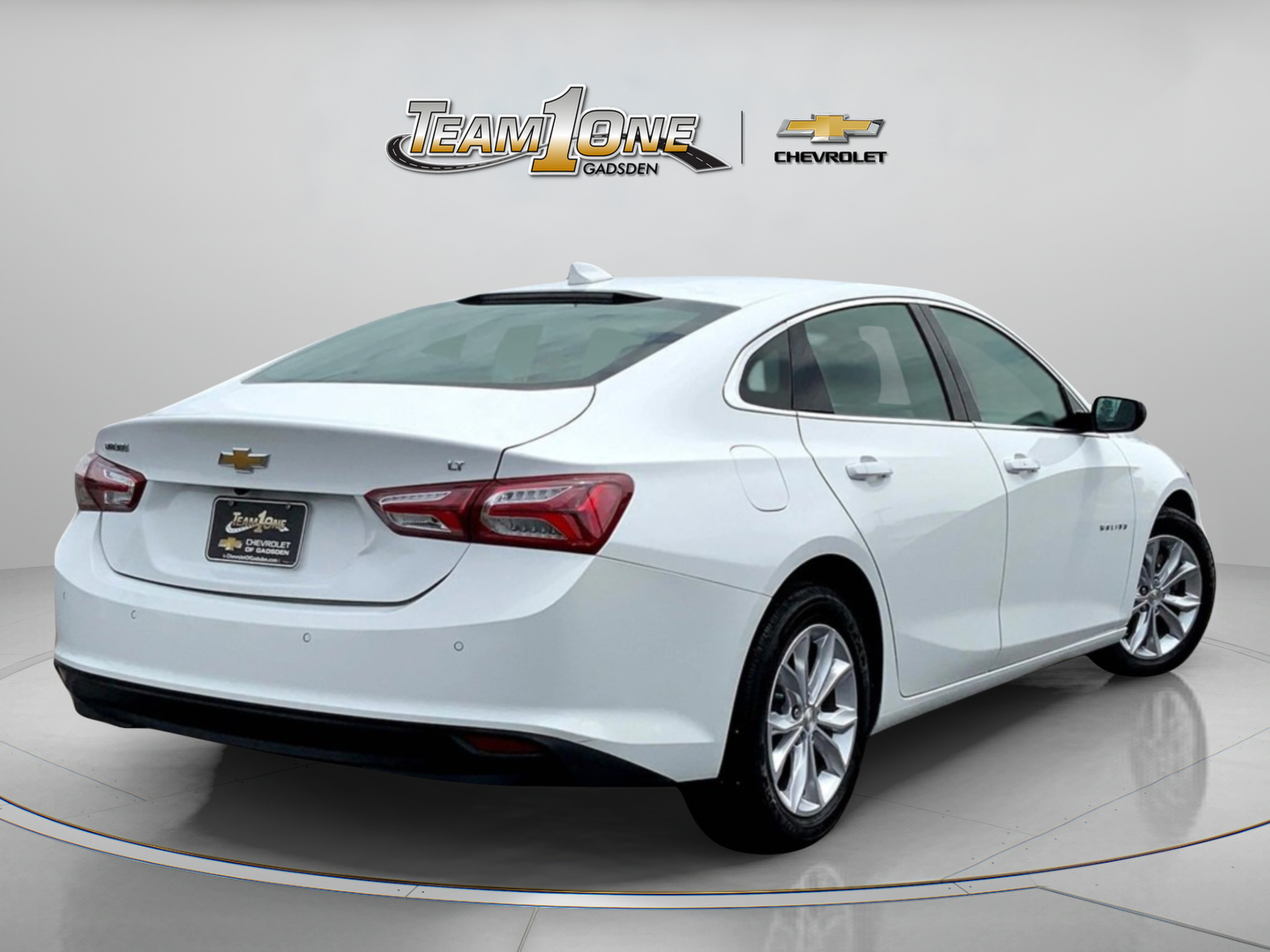 Used 2022 Chevrolet Malibu LT FWD image 7