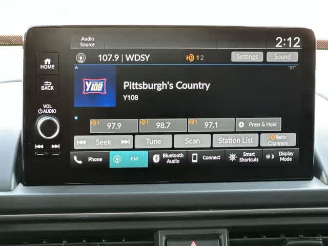 Used 2025 Honda Pilot TrailSport image 12