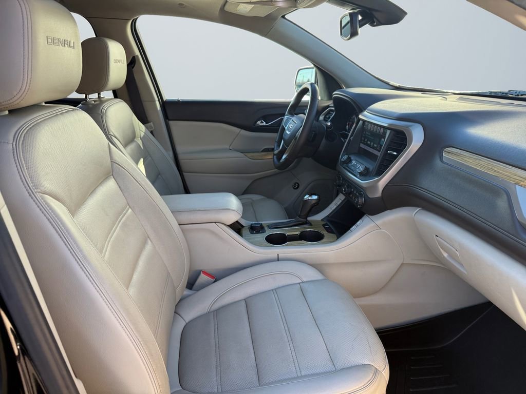 Used 2018 GMC Acadia Denali w/ Technology Package image 15