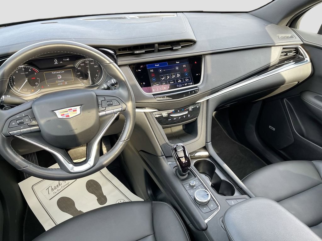 Certified 2024 Cadillac XT6 Luxury w/ LPO, Floor Liner Package AWD/4WD image 28