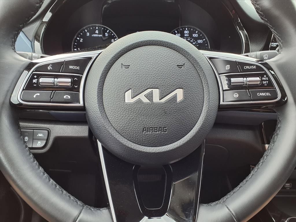 Used 2023 Kia Seltos S w/ Navigation Package image 16
