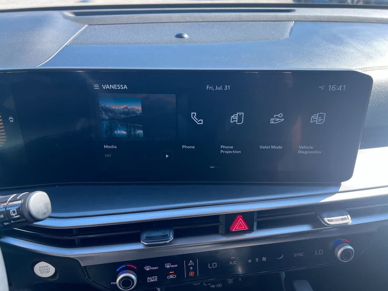 Certified 2024 Kia Sorento X-Line EX AWD/4WD image 18