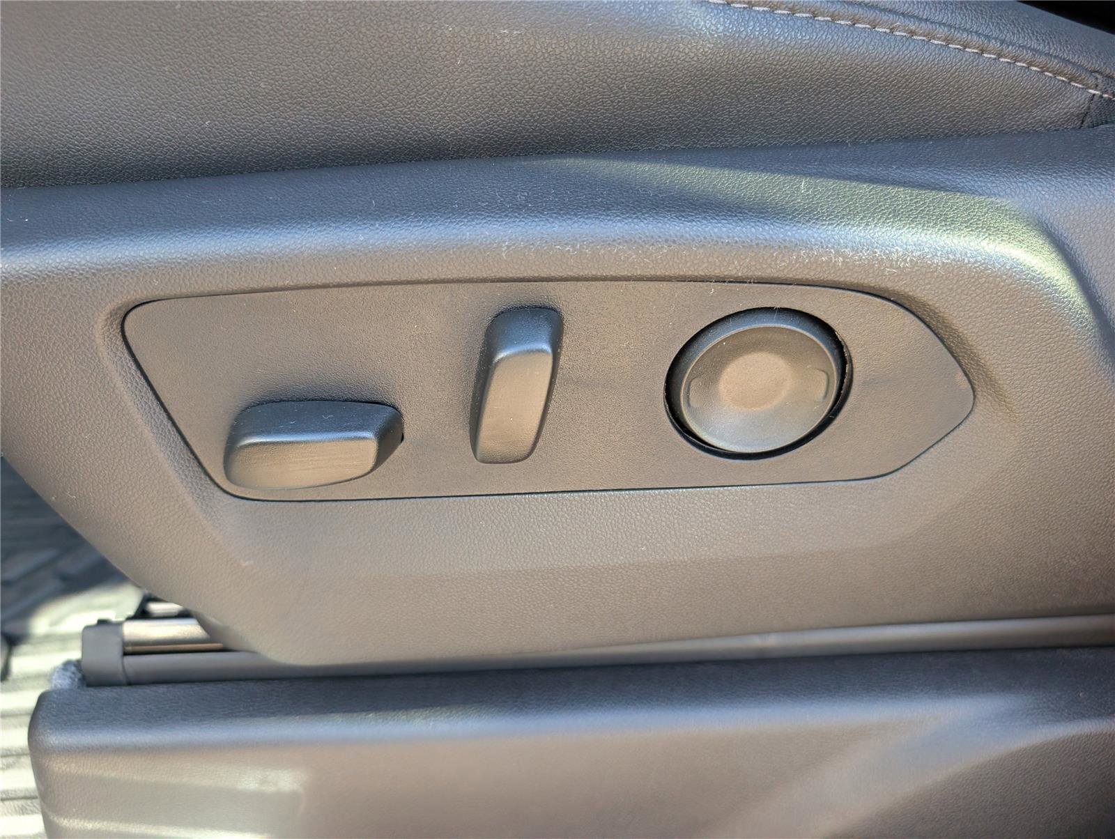 New 2026 Chevrolet Silverado 1500 LT Trail Boss w/ LT Trail Boss Premium Package image 32