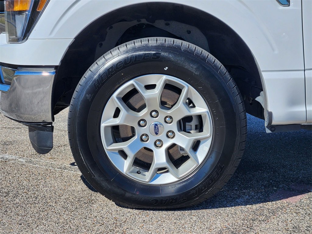 Used 2023 Ford F150 XLT image 7