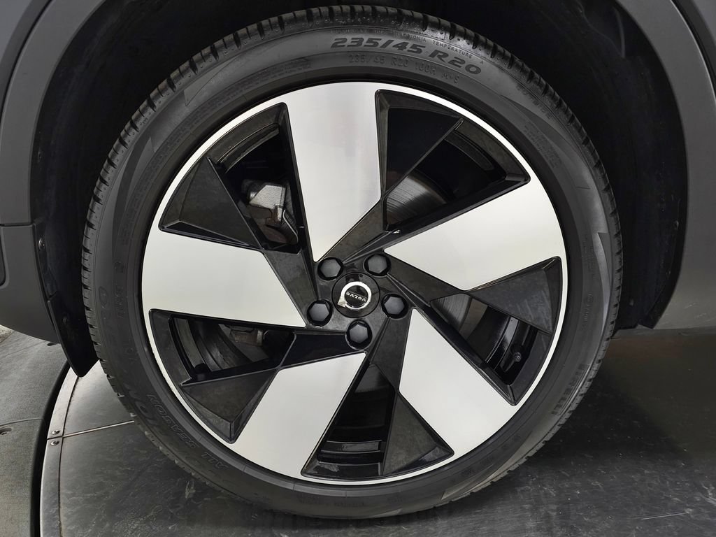 Used 2023 Volvo C40 P8 Recharge Ultimate w/ Protection Package Premier AWD/4WD image 13