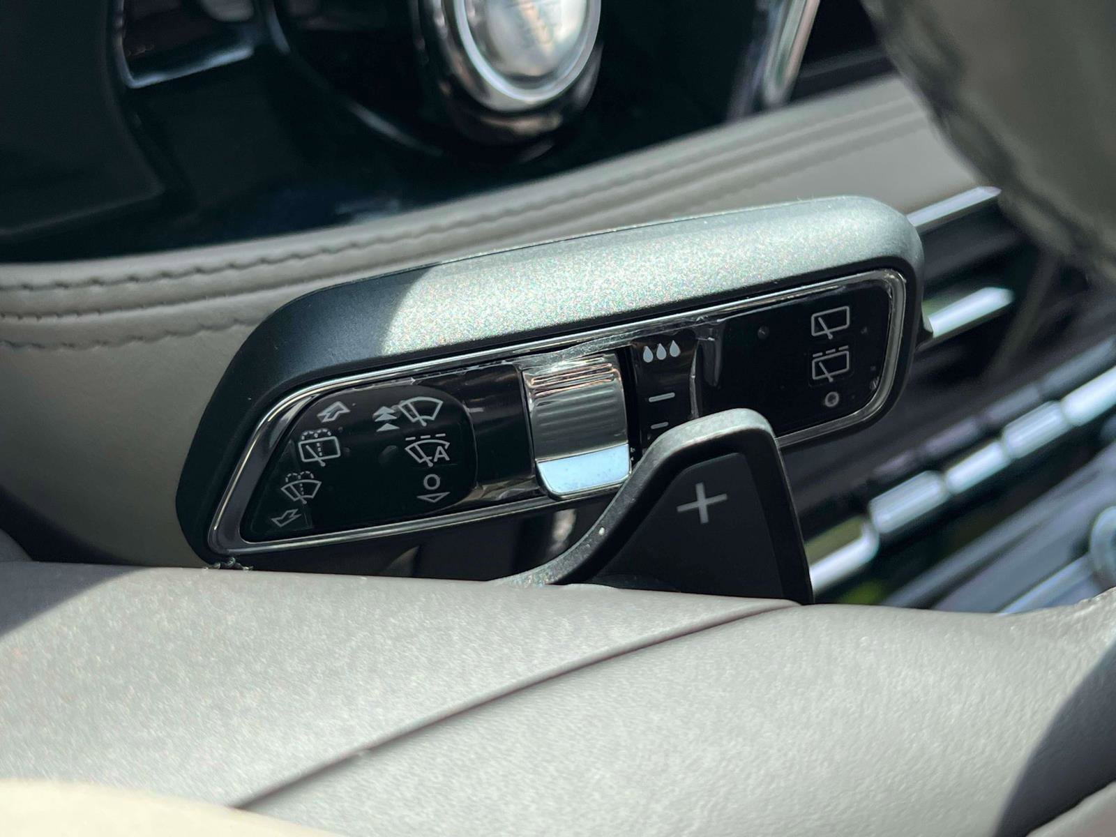 Used 2022 Lincoln Corsair AWD w/ Premium Package image 15