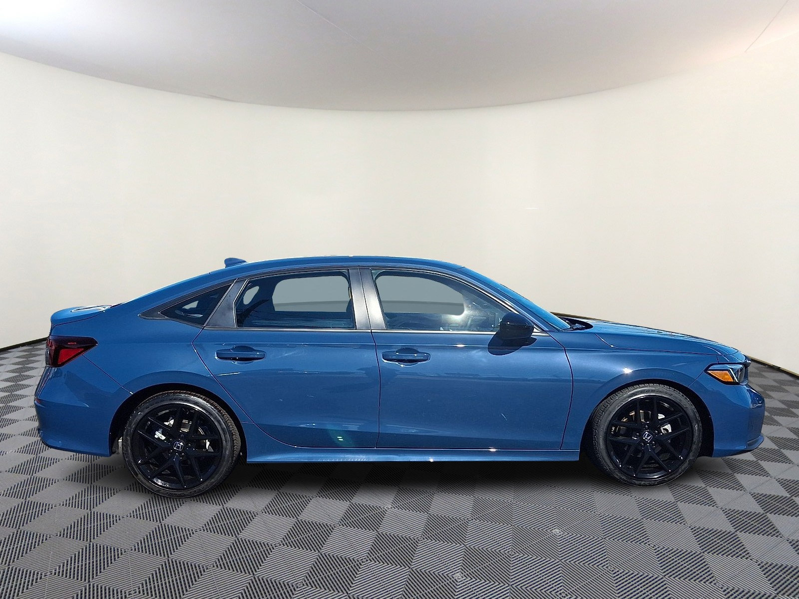 Used 2025 Honda Civic Sport image 8