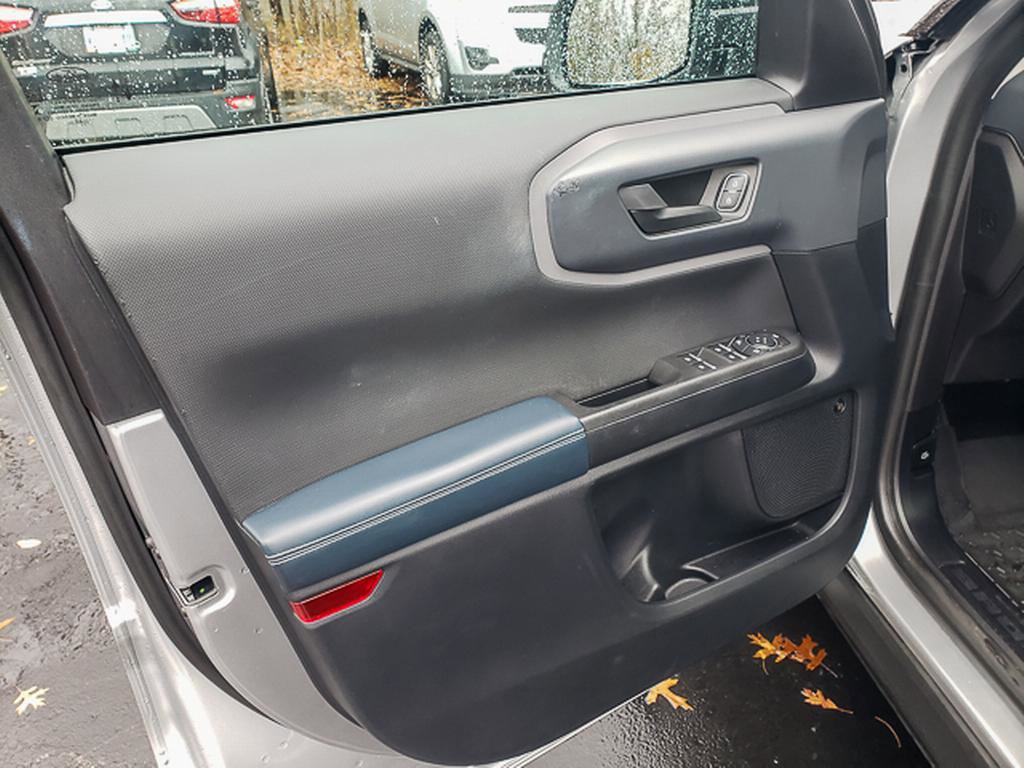 Used 2022 Ford Bronco Sport Outer Banks w/ Tech Package image 9