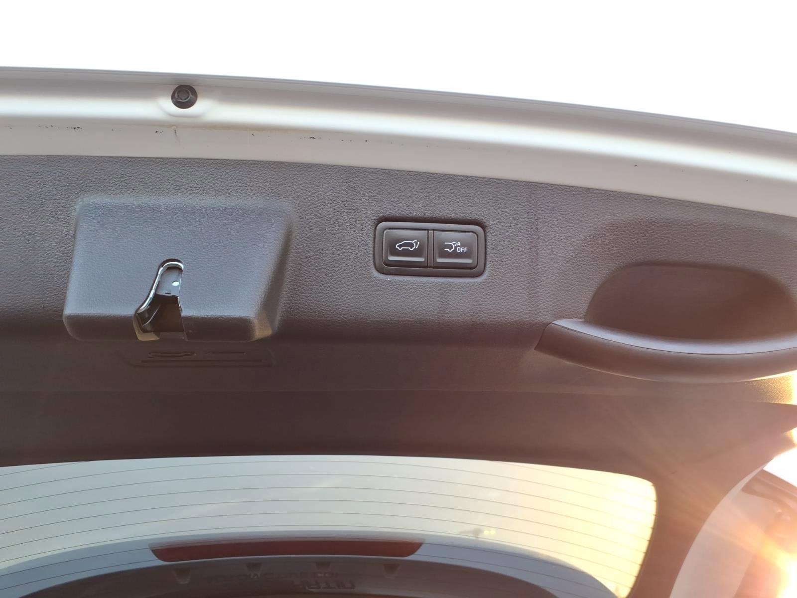 Used 2022 Kia Carnival SX image 7