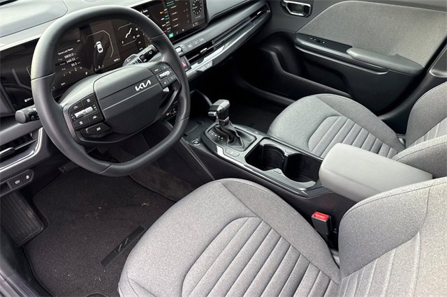 Certified 2025 Kia K4 EX image 12