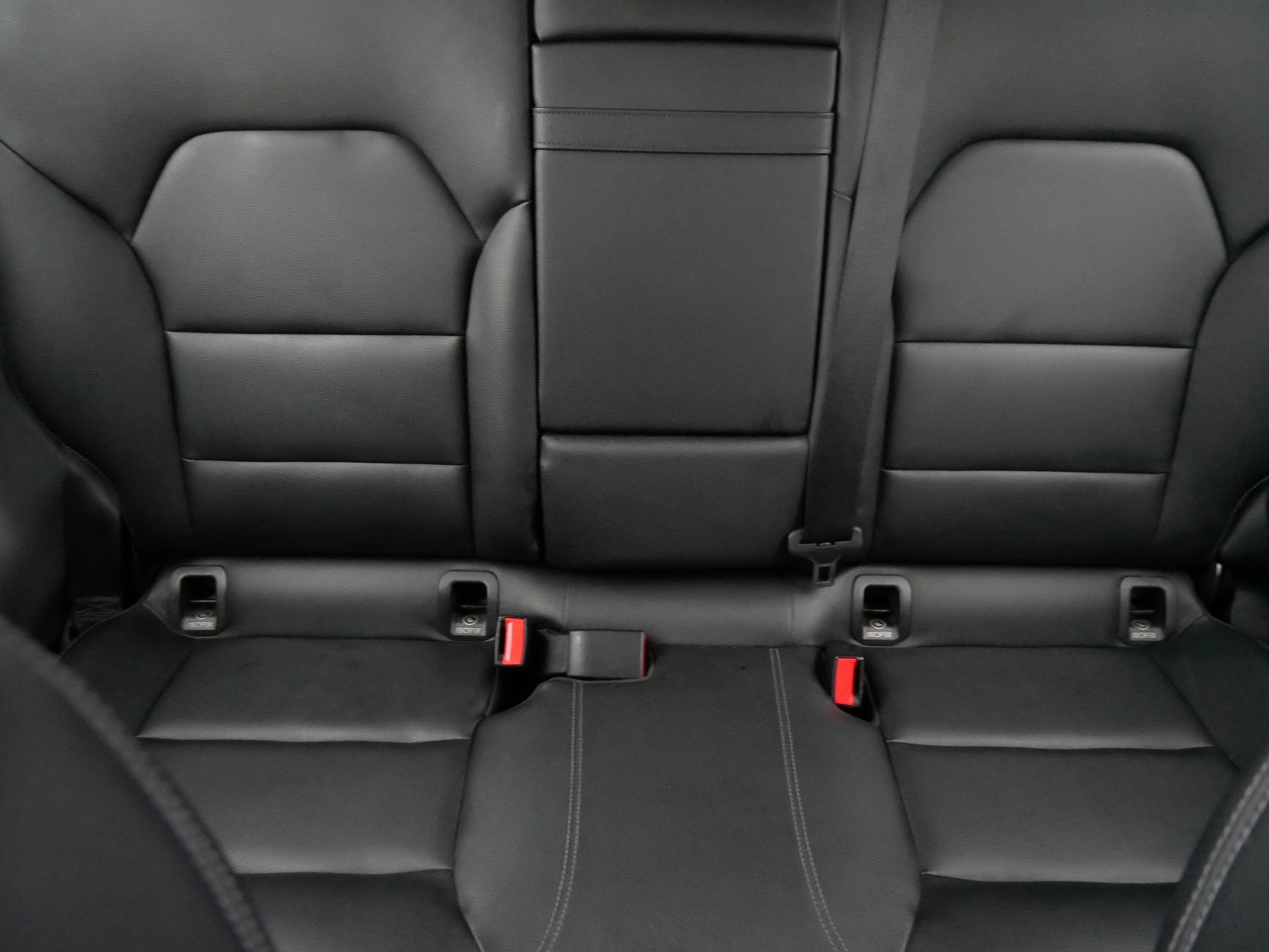 Used 2019 Mercedes-Benz GLA 250 4MATIC image 13