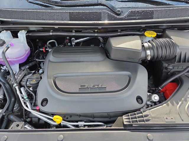 New 2026 Chrysler Pacifica Limited w/ Trailer Tow Group image 45