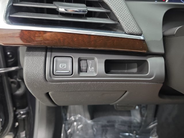 Used 2020 Cadillac CT6 Luxury AWD/4WD image 26