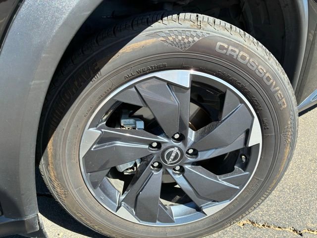 Certified 2024 Nissan Rogue SV w/ SV Premium Package FWD image 19