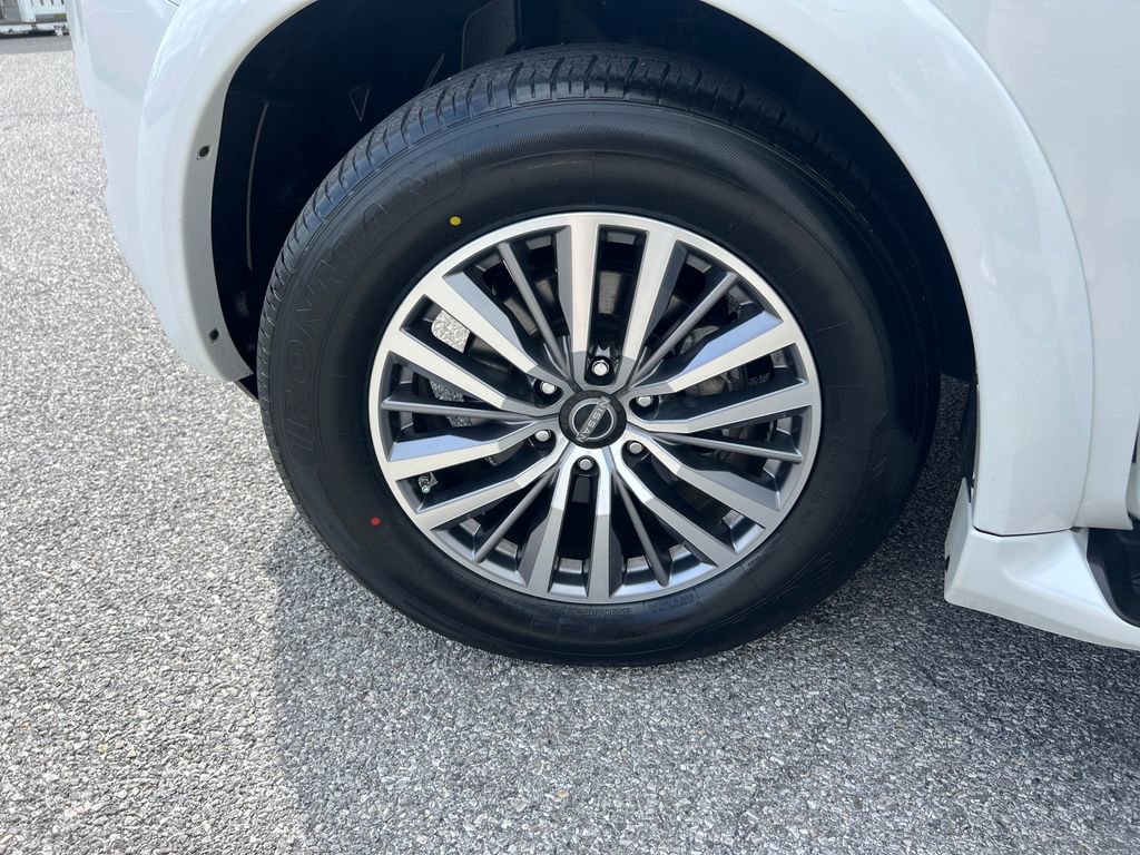 Used 2021 Nissan Armada SL w/ Captain's Chairs Package image 28