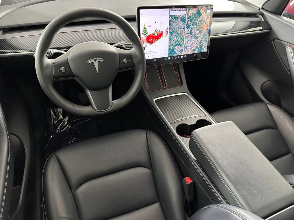 Used 2021 Tesla Model Y Long Range AWD/4WD image 32