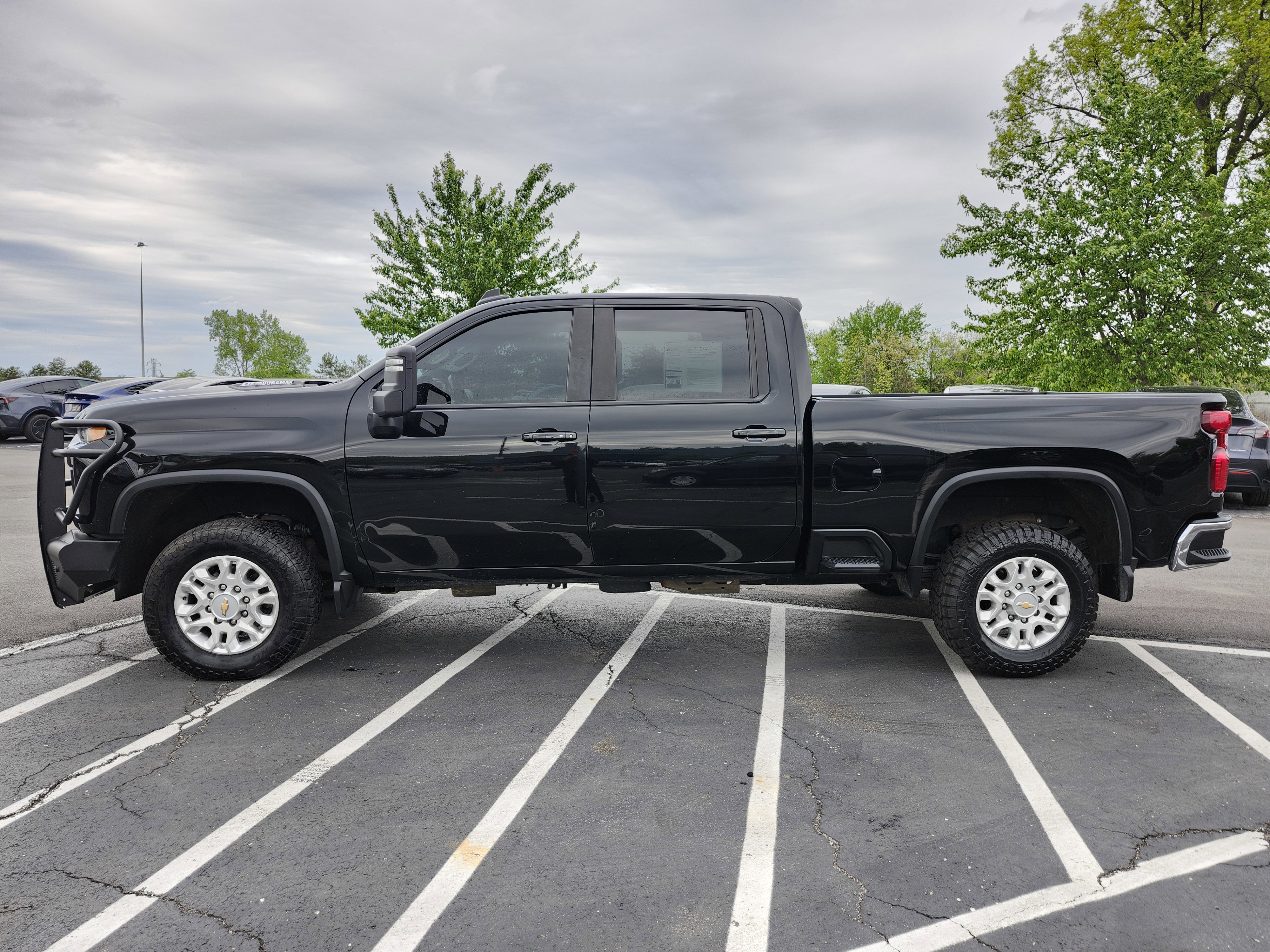 Used 2023 Chevrolet Silverado 3500 LT w/ Convenience Package AWD/4WD image 14