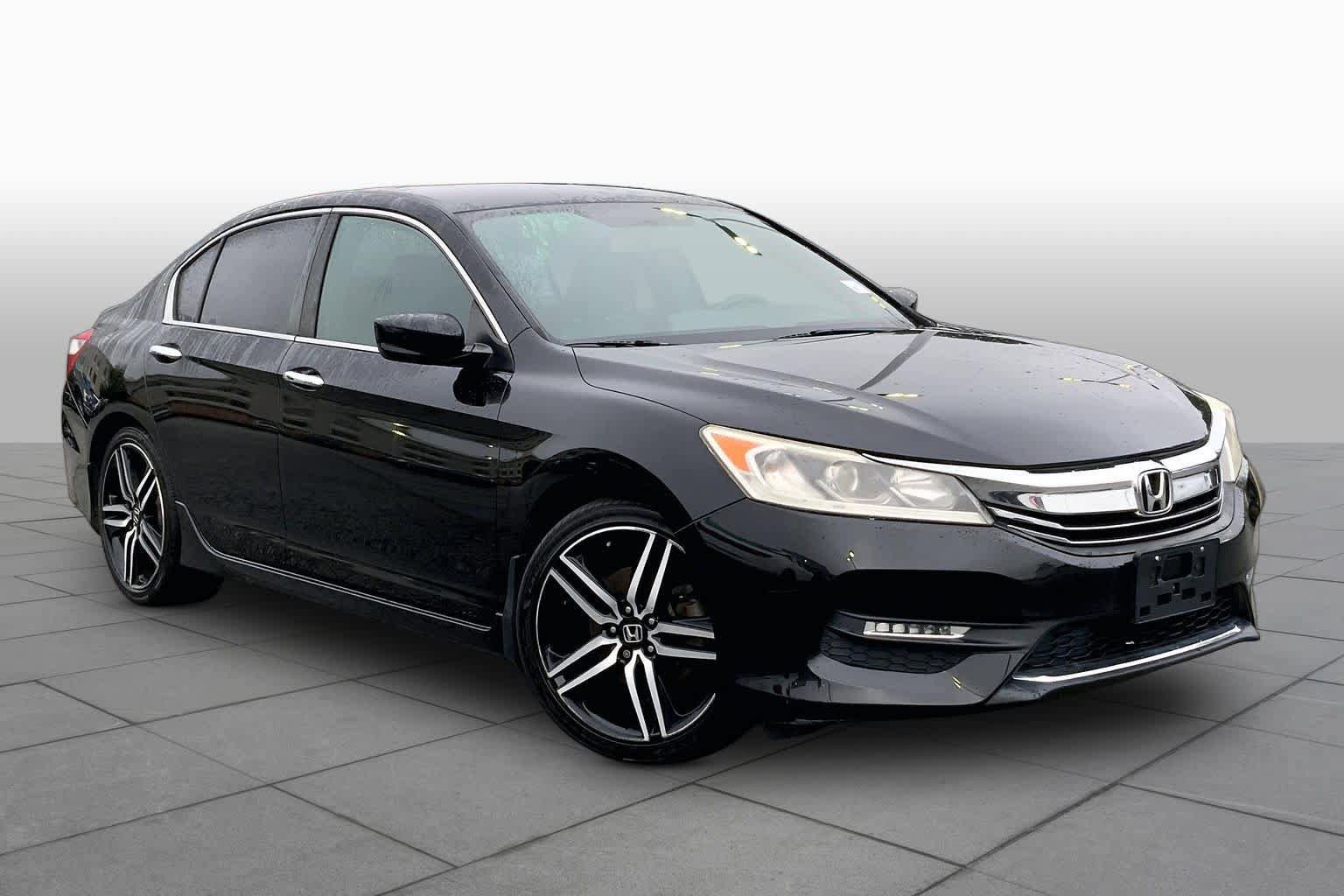 Used 2017 Honda Accord Sport Special Edition image 3