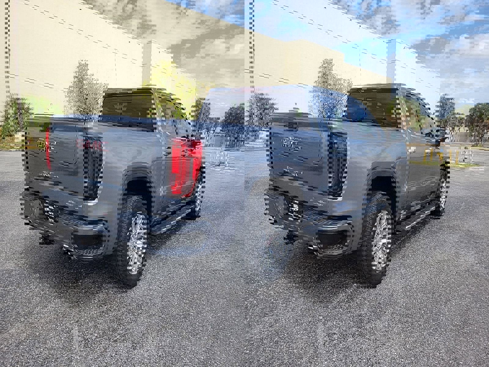 Used 2020 GMC Sierra 1500 Denali image 5