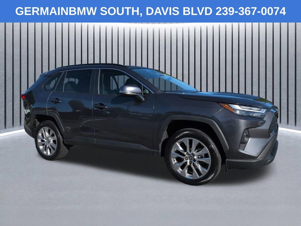 Used 2023 Toyota RAV4 XLE Premium FWD image 3