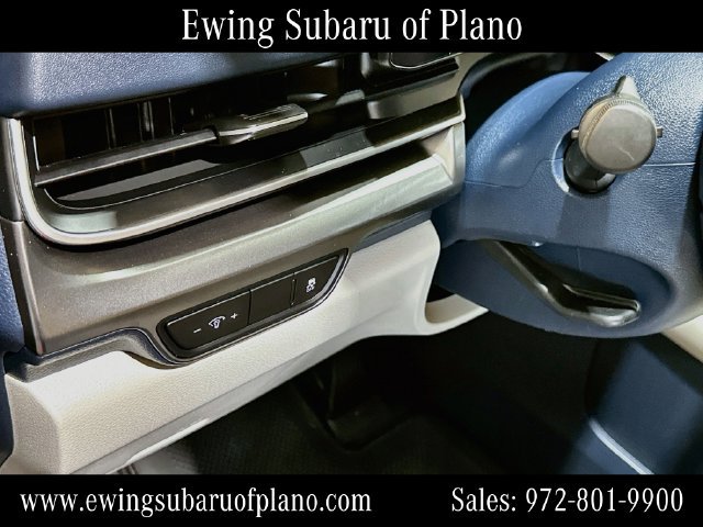 Used 2025 Kia Carnival SX FWD image 10