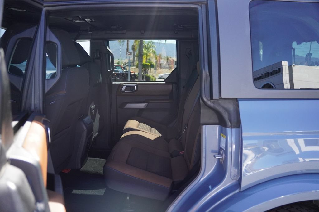 Used 2023 Ford Bronco Outer Banks AWD/4WD image 29