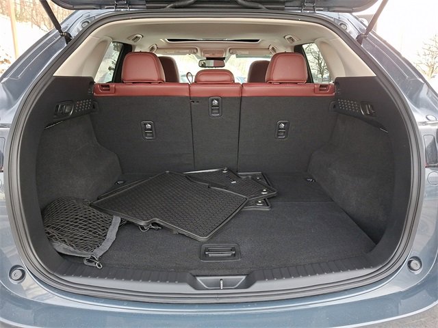 Certified 2023 MAZDA CX-5 Carbon Edition image 29