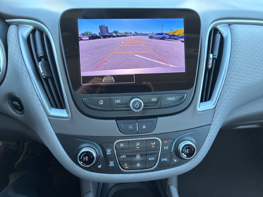 Used 2025 Chevrolet Malibu LT FWD image 20