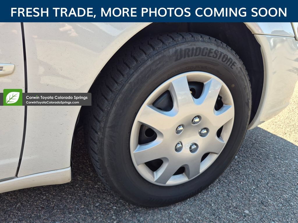 Used 2001 Toyota Avalon XL FWD image 9