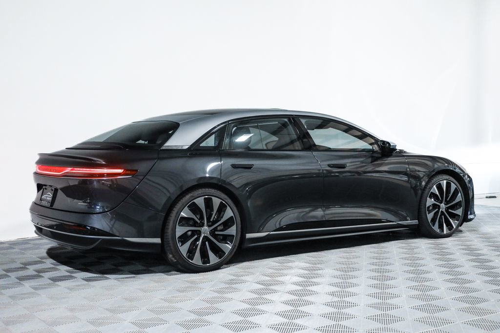 Used 2023 Lucid Air Grand Touring image 4