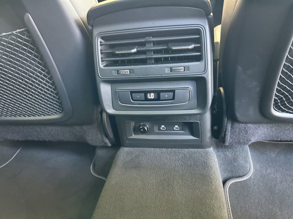 Used 2025 Audi Q7 3.0T Premium Plus image 26