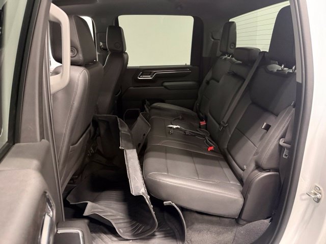 Used 2024 Chevrolet Silverado 2500 LTZ AWD/4WD image 32