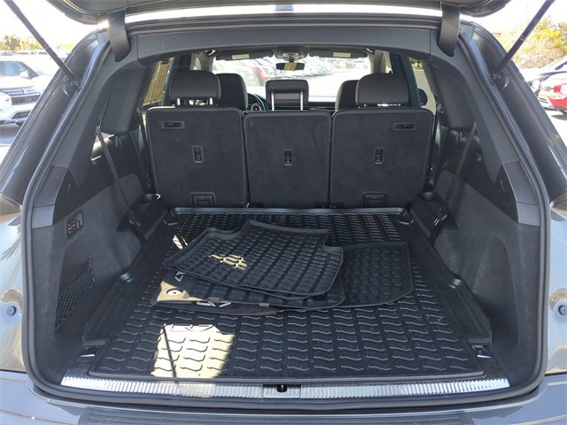 Used 2021 Audi Q7 3.0T Premium Plus image 12