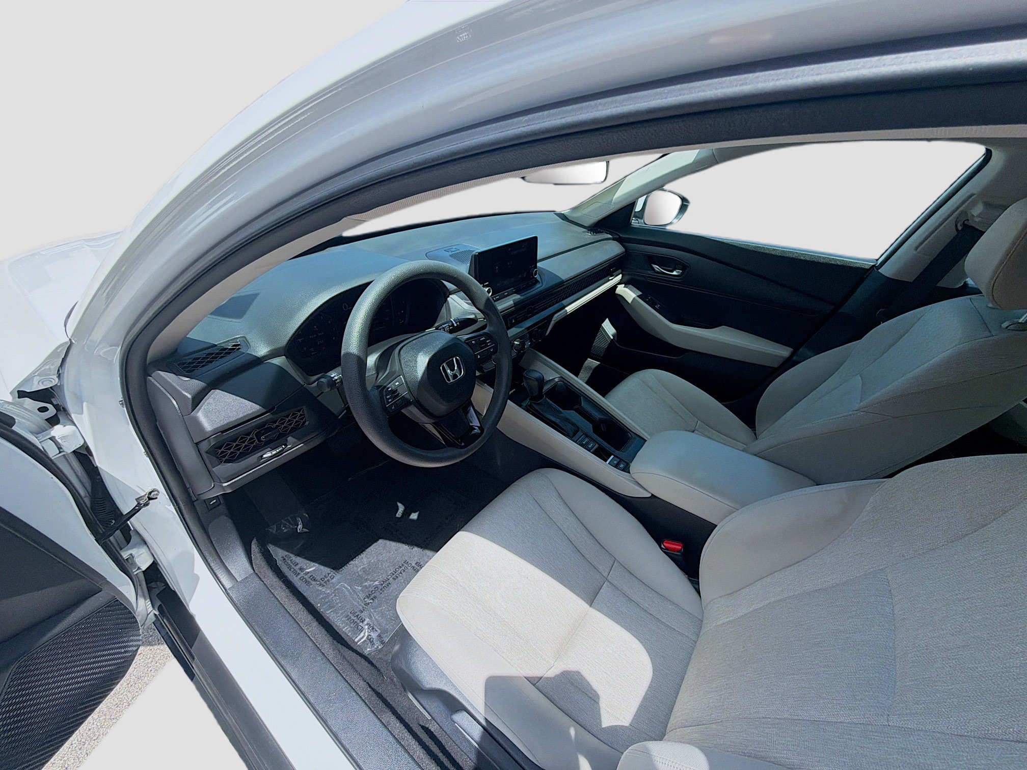 Used 2023 Honda Accord LX image 9