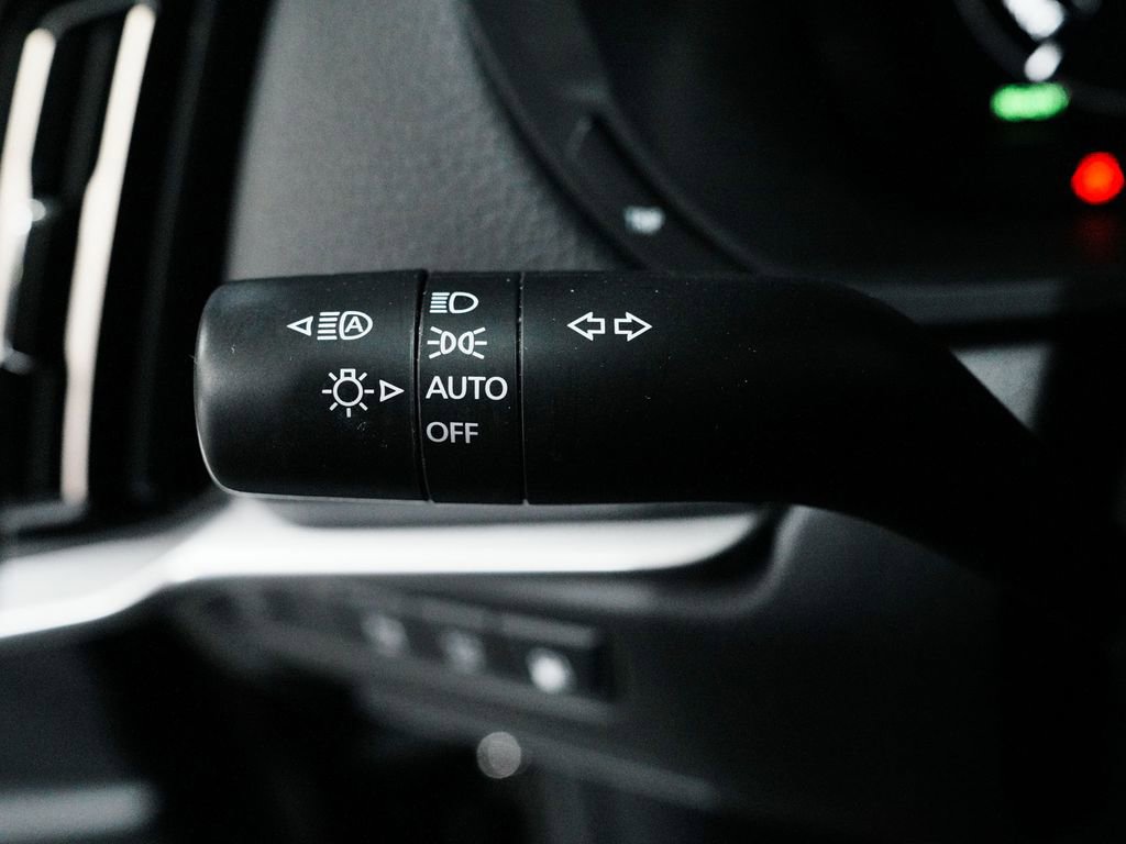 Used 2024 MAZDA CX-90 Plug-In Hybrid w/ Premium Pkg image 23