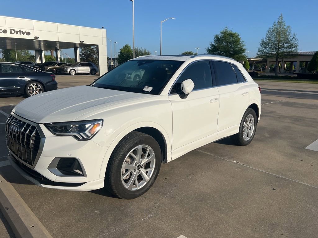 Used 2023 Audi Q3 2.0T Premium w/ Convenience Package