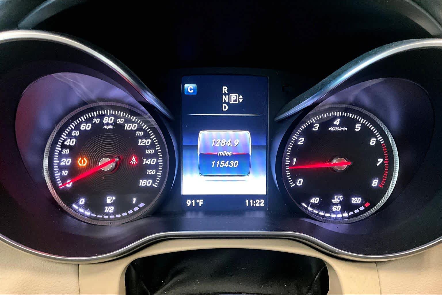 Used 2015 Mercedes-Benz C 300 4MATIC Sedan image 25