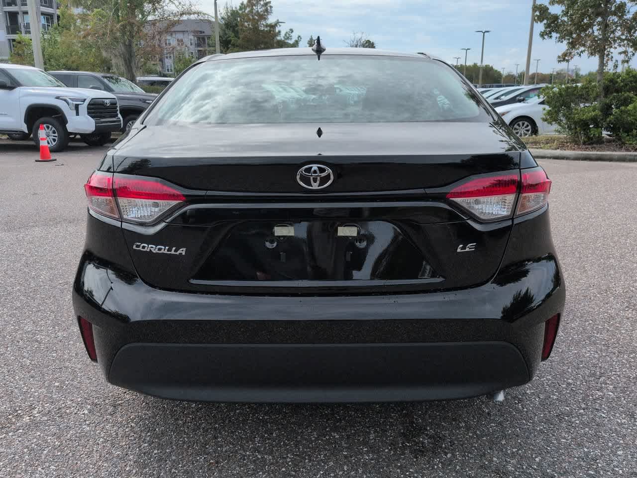 New 2027 Toyota Corolla LE FWD image 5