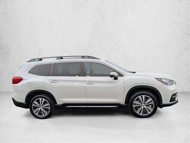 Used 2022 Subaru Ascent Limited w/ Technology Package AWD/4WD image 5