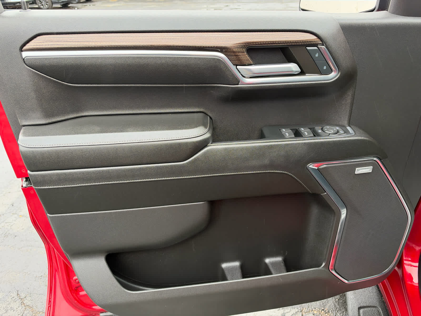 Certified 2024 Chevrolet Silverado 1500 LT Trail Boss w/ Convenience Package II AWD/4WD image 12
